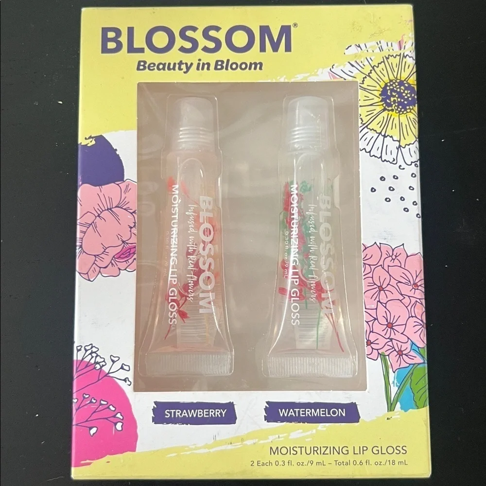 Blossom moisturizing lip gloss